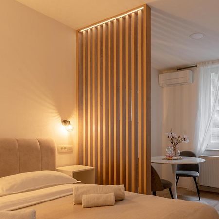 Classy & Cozy Apartment 2 Lubiana Esterno foto