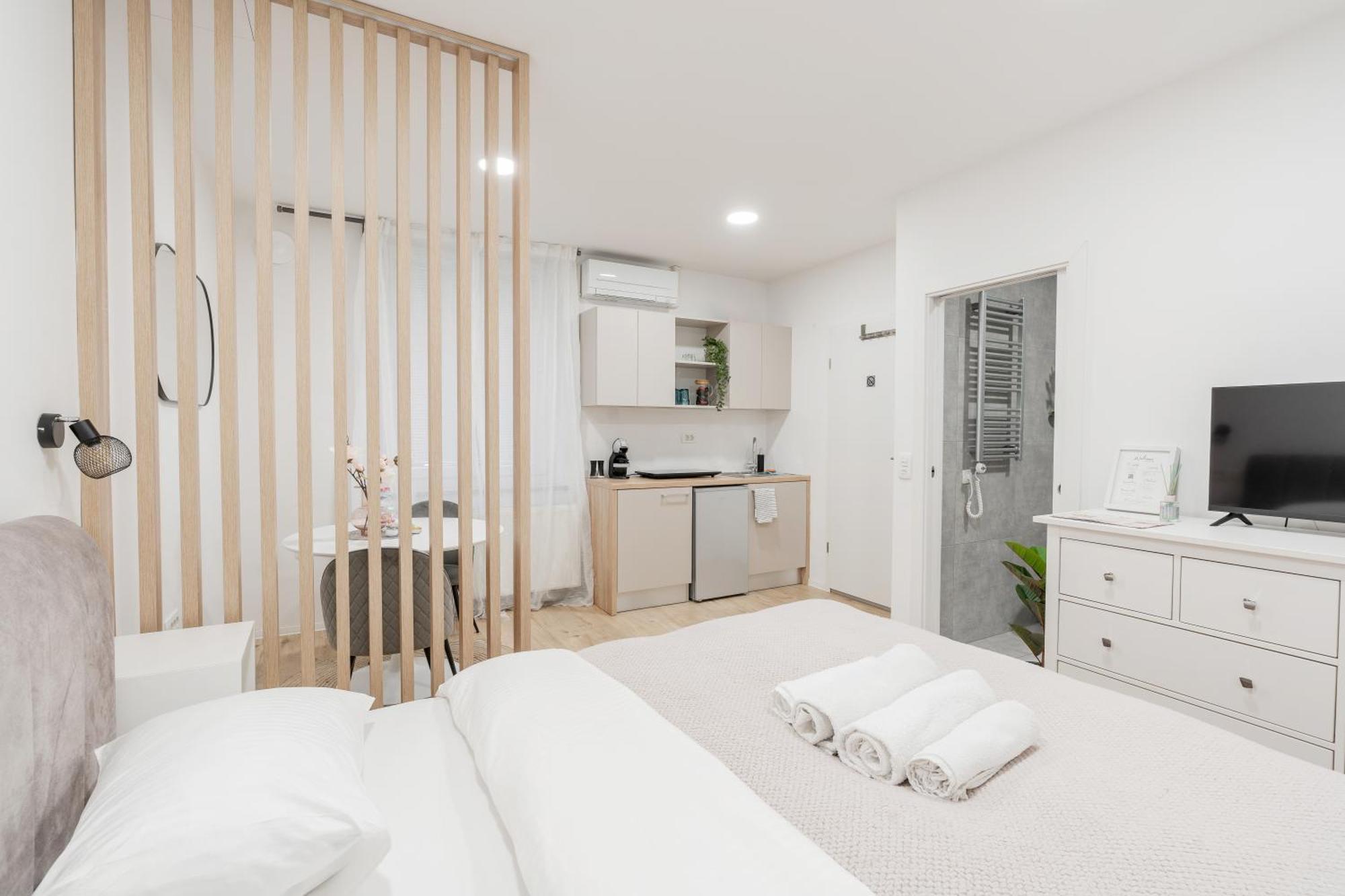 Classy & Cozy Apartment 2 Lubiana Esterno foto